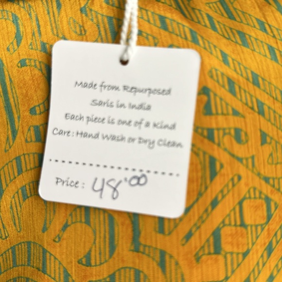 Sari 🥻 Duster - Picture 7 of 7